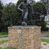 Davie Cooper Monument