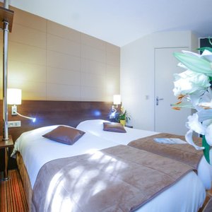 Chambre twin pour 2 personnes, hotel inn le mans