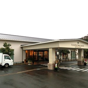 ホテルはこちら側