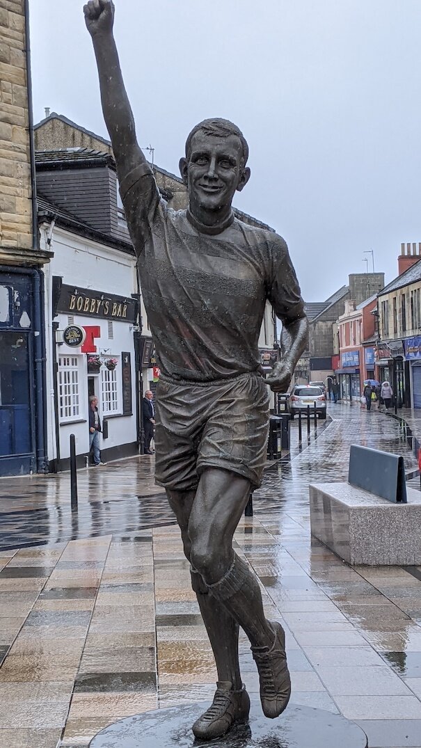 Bobby Lennox's Statue (Saltcoats) - All You Need to Know BEFORE You Go