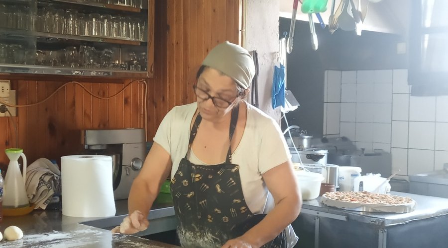 Σαν τις πίτες της μαμάς... Δεν έχει!!!