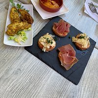 Miam un délice ! Poulet créole, cassolette cheddar fondu chorizo et le Classic pan con tomate