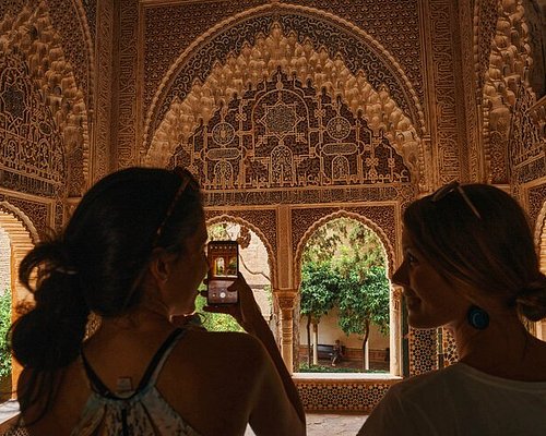best tours of alhambra granada