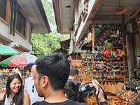 Bali Livin - Shopping in Local art market is a must things to do when  you're in Bali! ✨⁣ ⁣ The Ubud Art Market, referred to by locals as 'Pasar  Seni Ubud