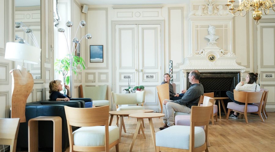 Salon