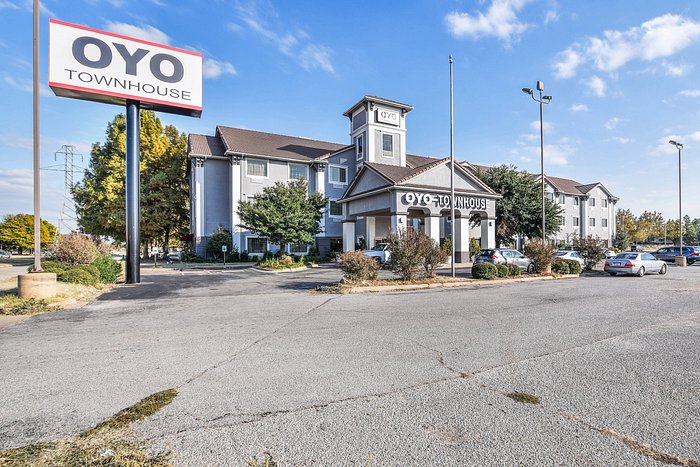OYO TOWNHOUSE OKLAHOMA CITY AIRPORT $39 ($̶6̶1̶) - Prices & Motel