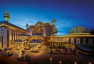Sunway Resort Hotel in Subang Jaya, image may contain: Hotel, Building, Resort, Lighting