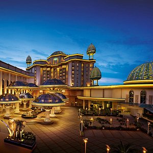 Sunway Resort Hotel & Spa -  One of Kuala Lumpur's most iconic 5-star hotels.