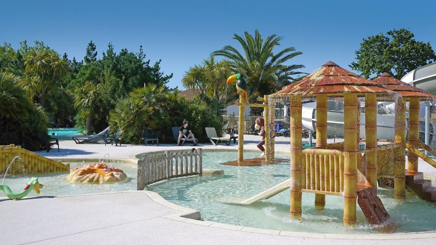 Camping Les Cabanes d'Oléron (Saint-Georges-d'Oléron, France) - tarifs