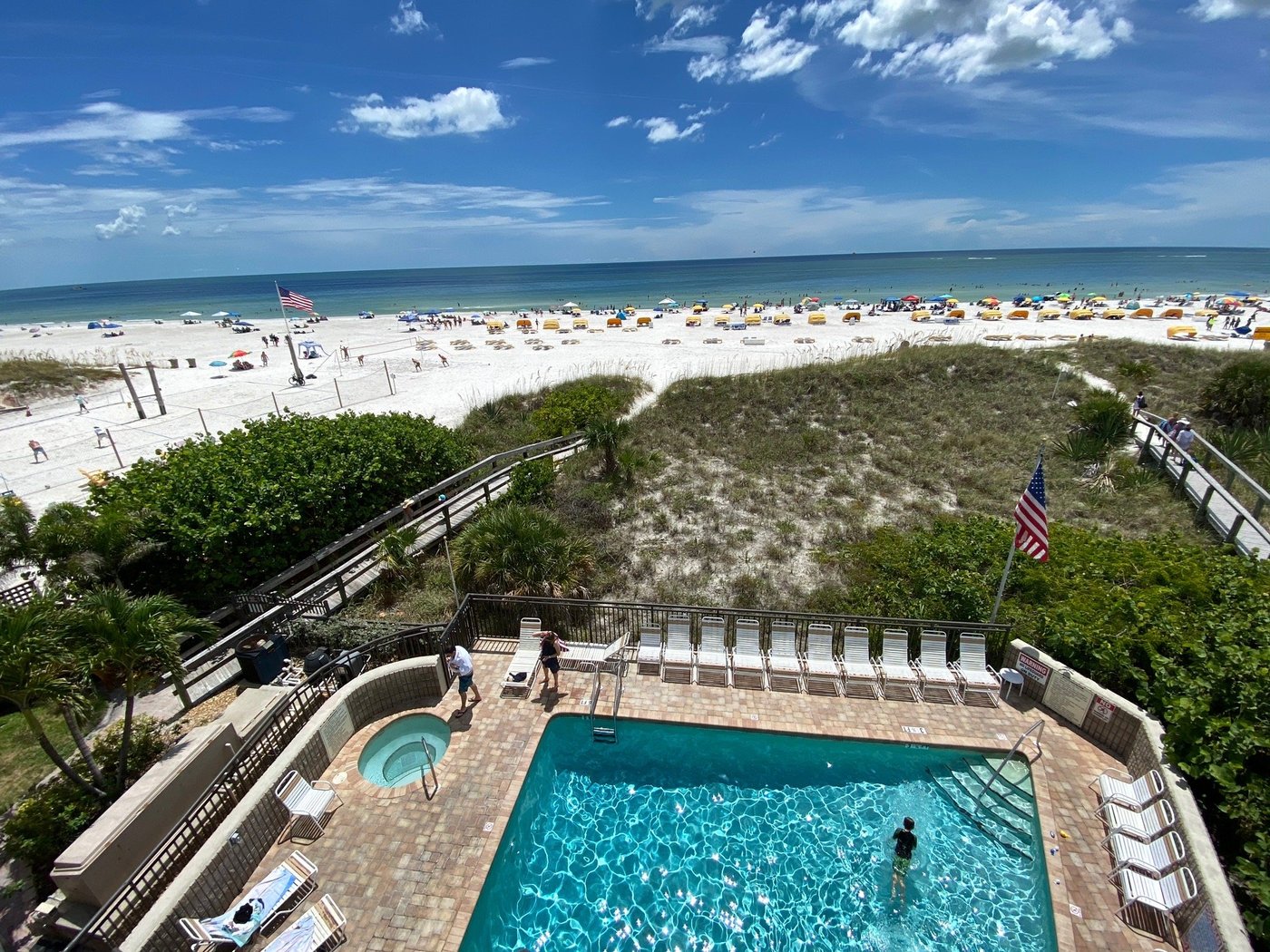 Gulf Strand Resort - Prices & Condominium Reviews (st. Pete Beach, Florida)