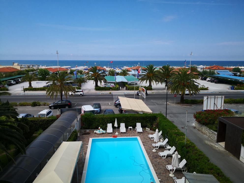 Hotel Bixio Updated 2023 Lido Di Camaiore Italy Tuscany