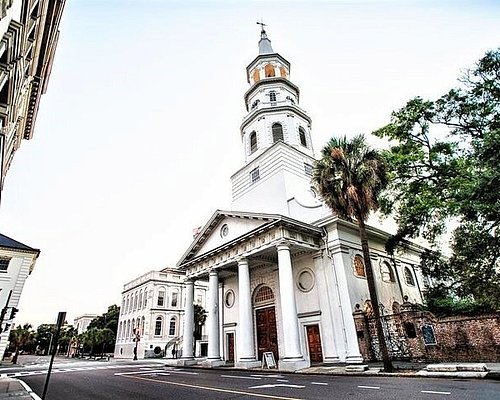 charleston tours and events