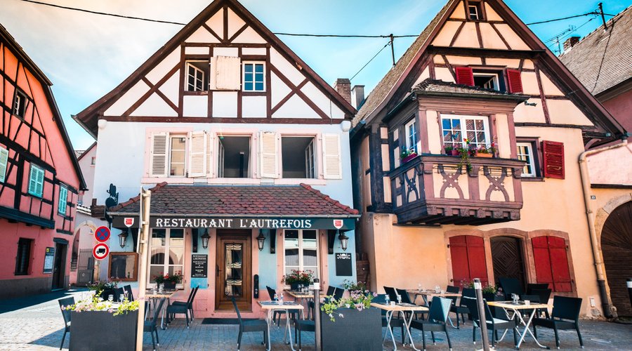 Vue sur notre restaurant situé dans la Grand’Rue à Turckheim.