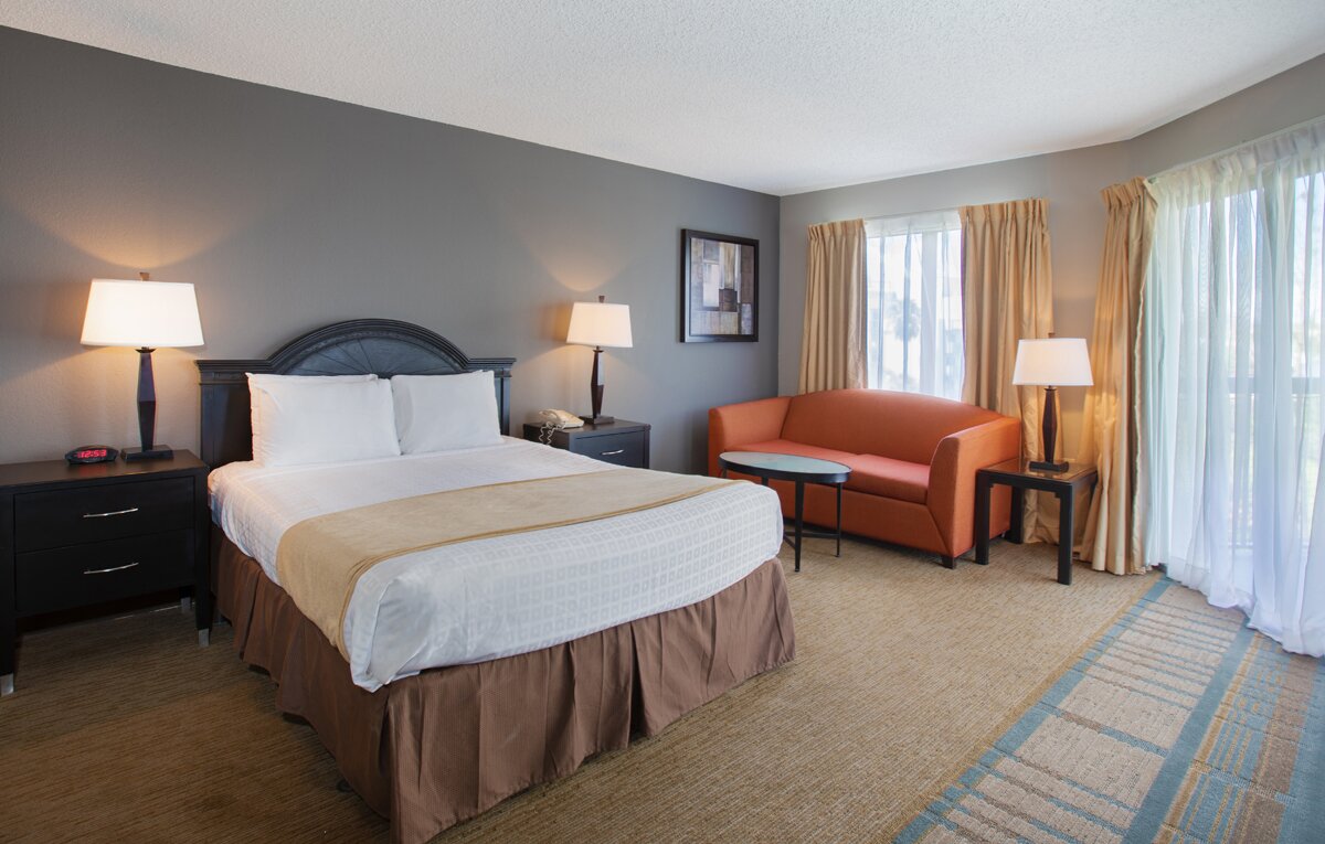 Hotel photo 5 of The Enclave Hotel & Suites.