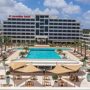 Mangrove Beach Corendon Curacao All-Inclusive Resort, Curio by Hilton, hotel in Willemstad