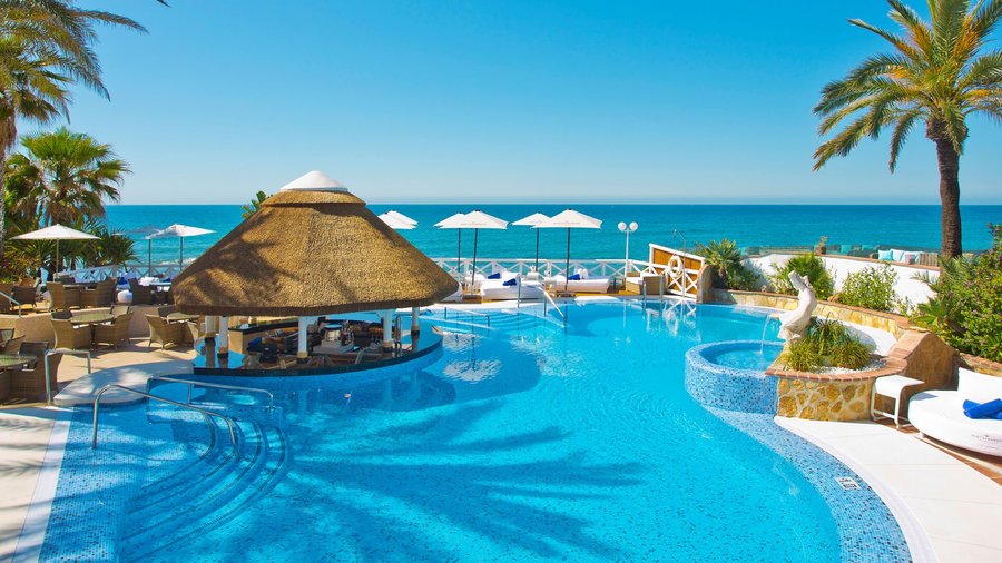 Exclusive Pool and Sun Terrace at El Oceano.  oceanohotel.com