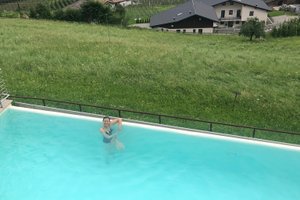 Pool & Beach