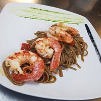 Canapa e gamberoni