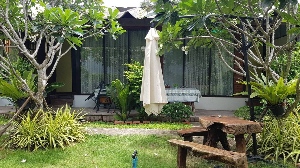 Тайские домики на берегу водоема - отзыв о Baan Thai House, Аютия, Таиланд  - Tripadvisor