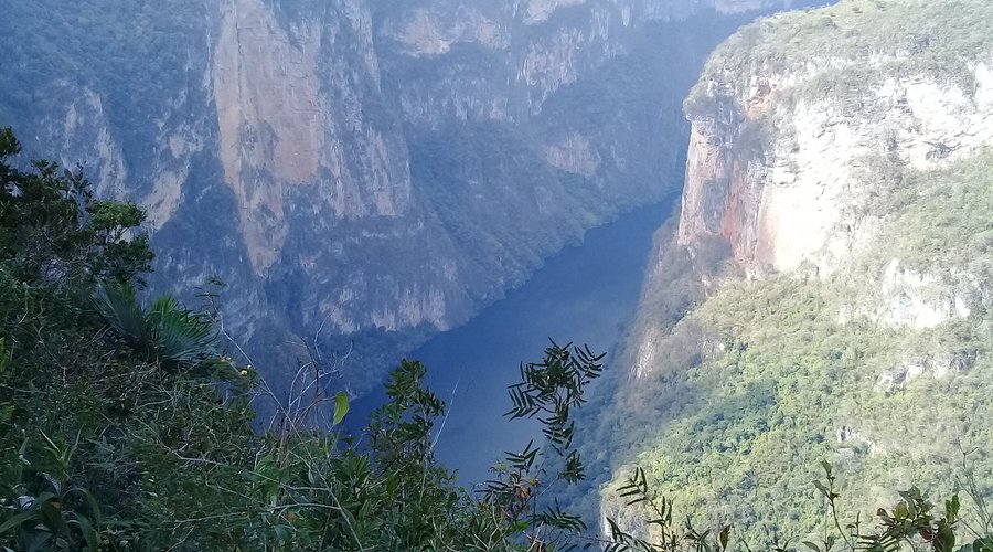  Mirador Manos Que Imploran 