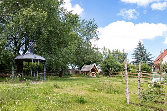LANDHOTEL KRAEUTERBERG’L KREISCHA Prices & Guest house Reviews (Germany)