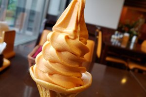 餐饮