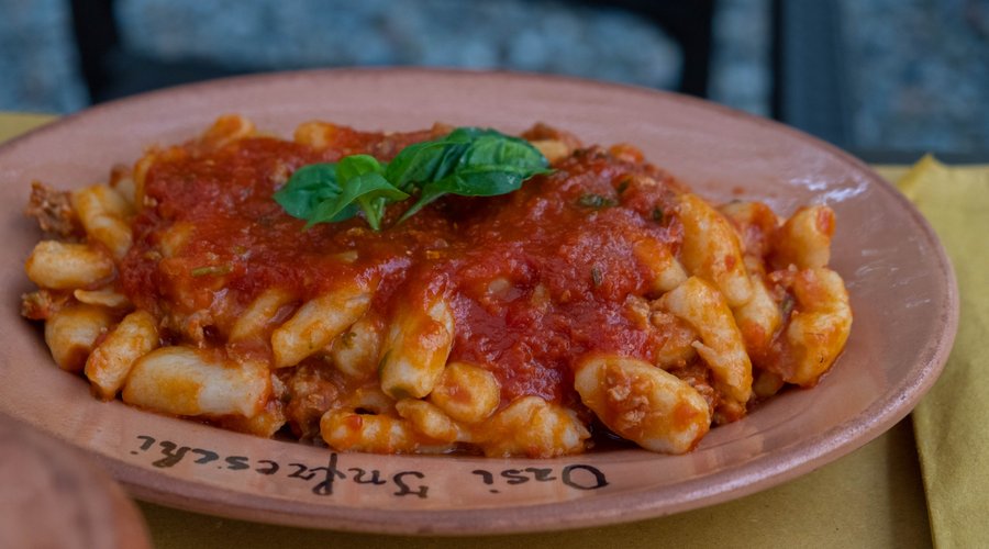gnocchetti con sugo di salsiccia 