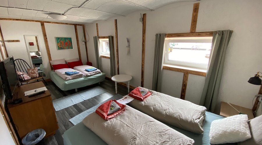 Room for 4