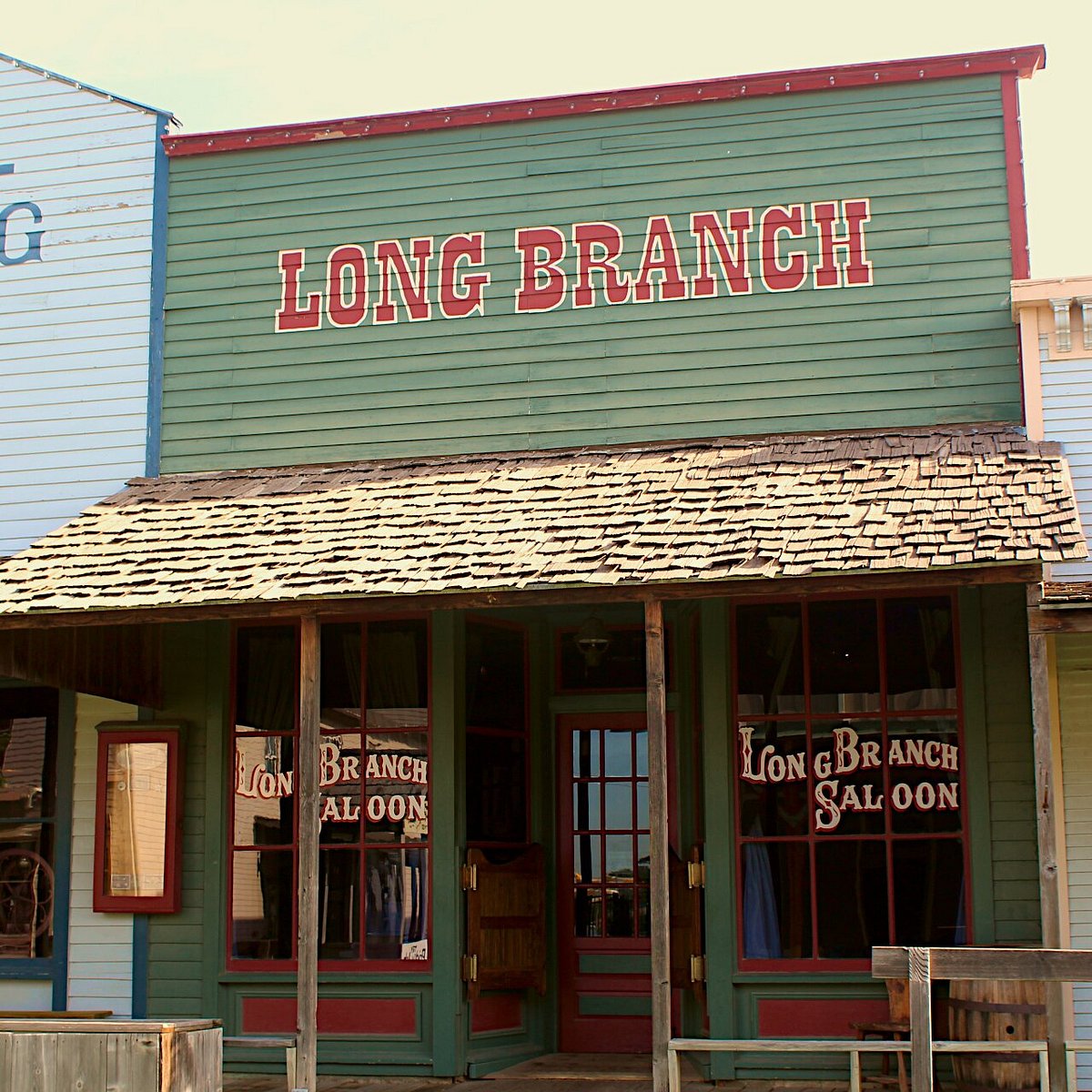 10 Facts About Long Branch Saloon, Dodge City's Infamous Watering Hole -  OldWest