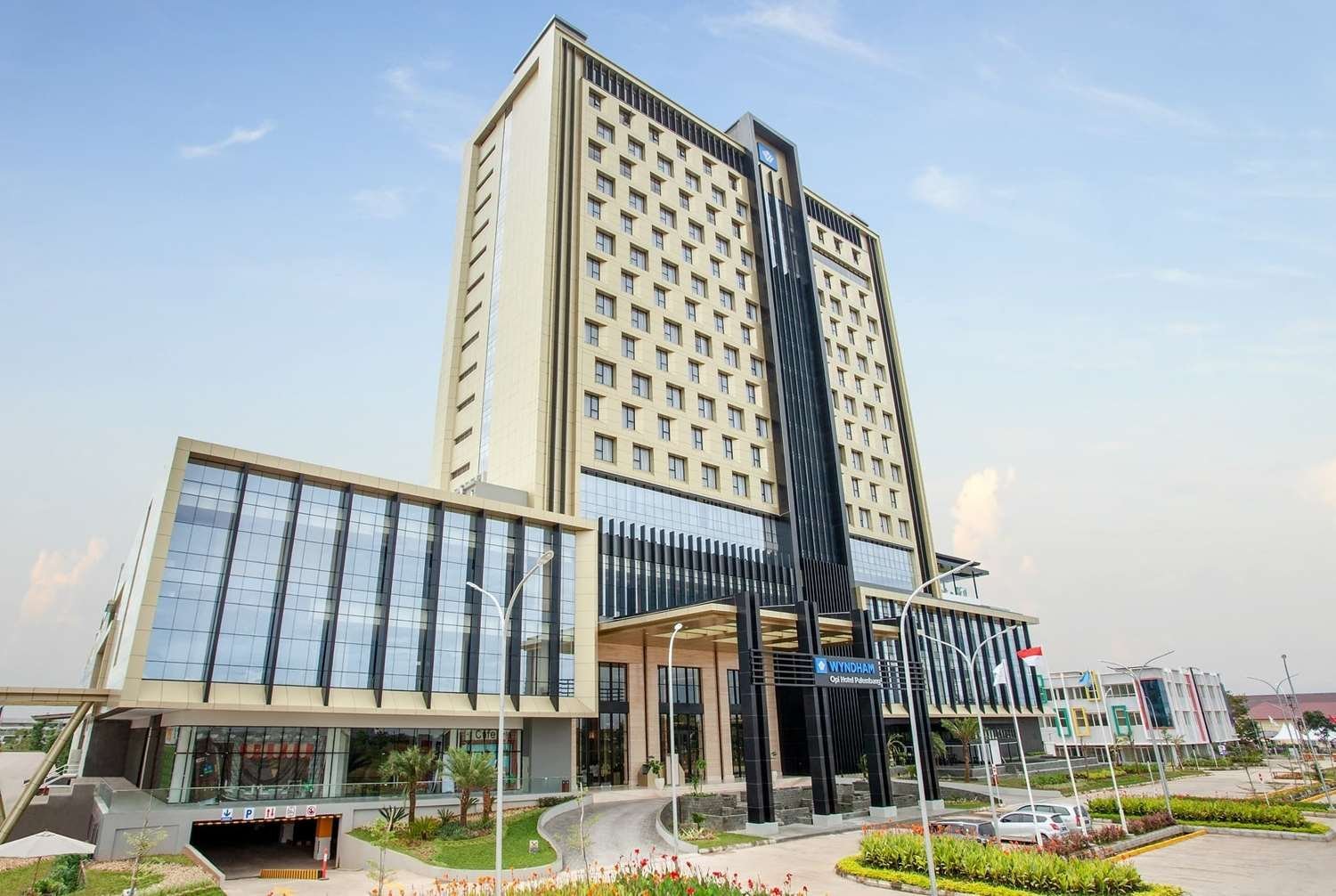 Wyndham Opi Hotel Palembang - UPDATED 2021 Prices, Reviews & Photos ...