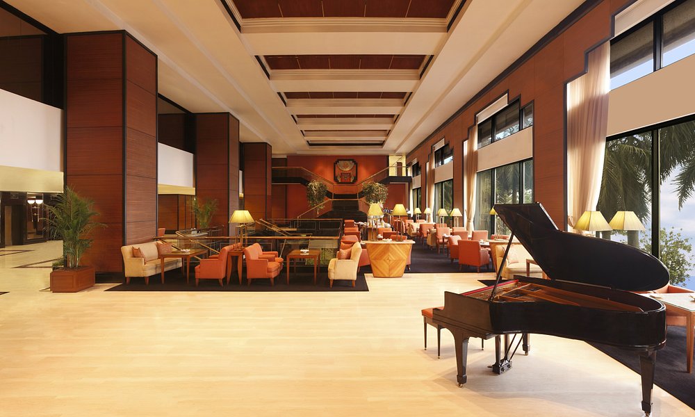 TRIDENT, NARIMAN POINT (Mumbai) - Hotel Reviews, Photos, Rate Comparison -  Tripadvisor