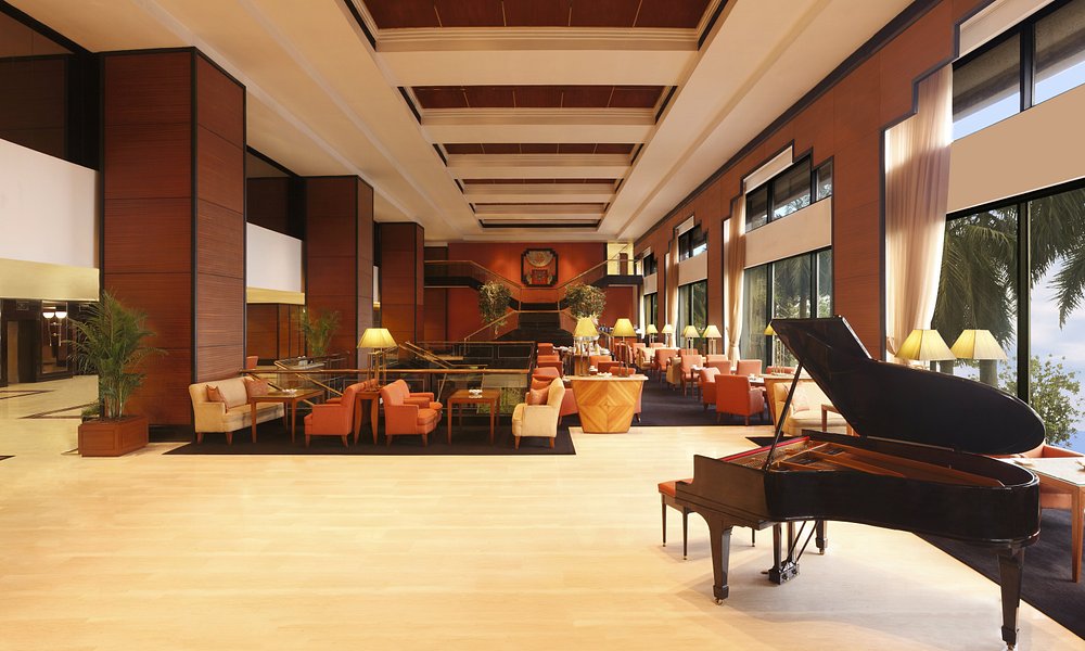 TRIDENT, NARIMAN POINT (Mumbai) - Hotel Reviews, Photos, Rate Comparison - Tripadvisor