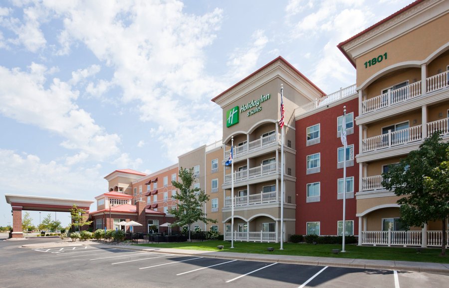 HOLIDAY INN HOTEL & SUITES MAPLE GROVE - ARBOR LAKES $99 ($̶1̶1̶7̶