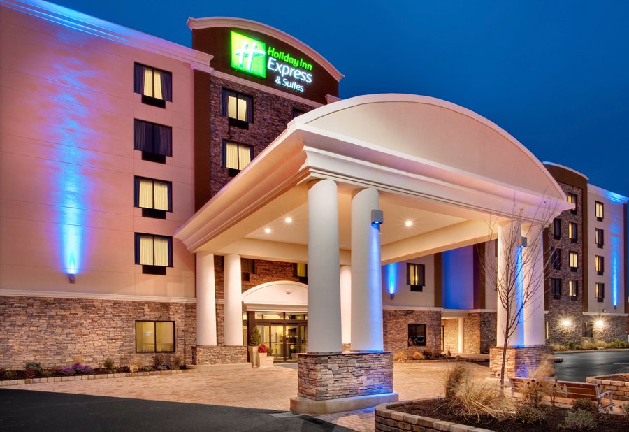 HOLIDAY INN EXPRESS HOTEL & SUITES WILLIAMSPORT 90 (̶1̶0̶8̶