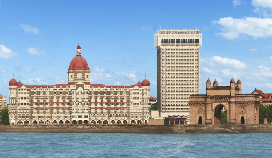 mumbai gate of india taj mahal hotel