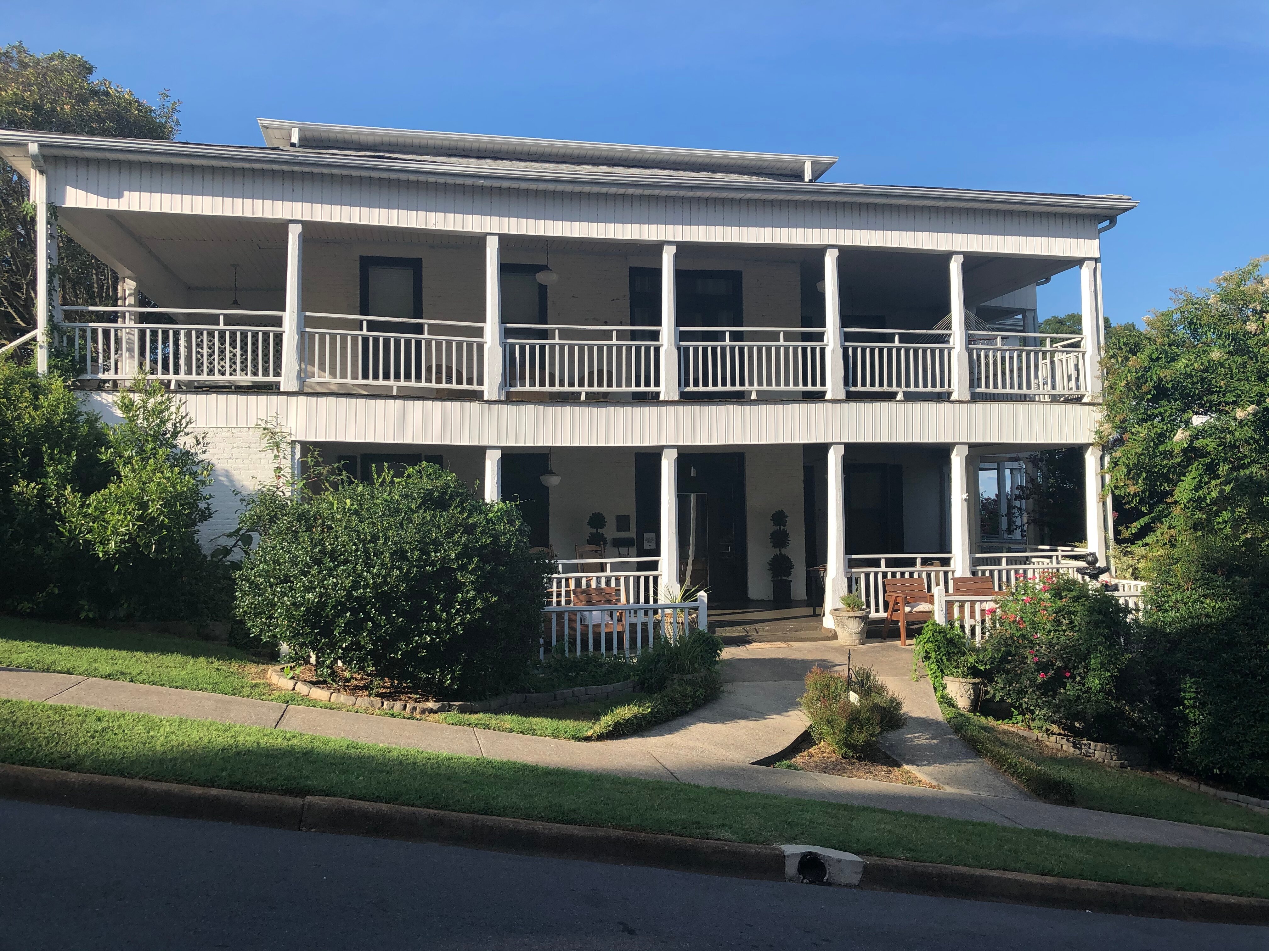 LAKE GUNTERSVILLE BED AND BREAKFAST - Updated 2024 B&B Reviews (AL)