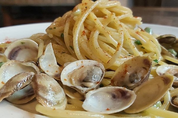 Calamaro cotto dolcemente con salsa di ostriche e acciughe - Foto di Torre  del Saracino, Vico Equense - Tripadvisor