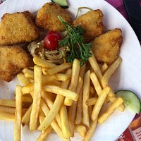 Une tuerie chez Dede le rendez vous au devoluy une cuisine excellente on est reçu comme des princes et le patron est au petits oignons pour nous