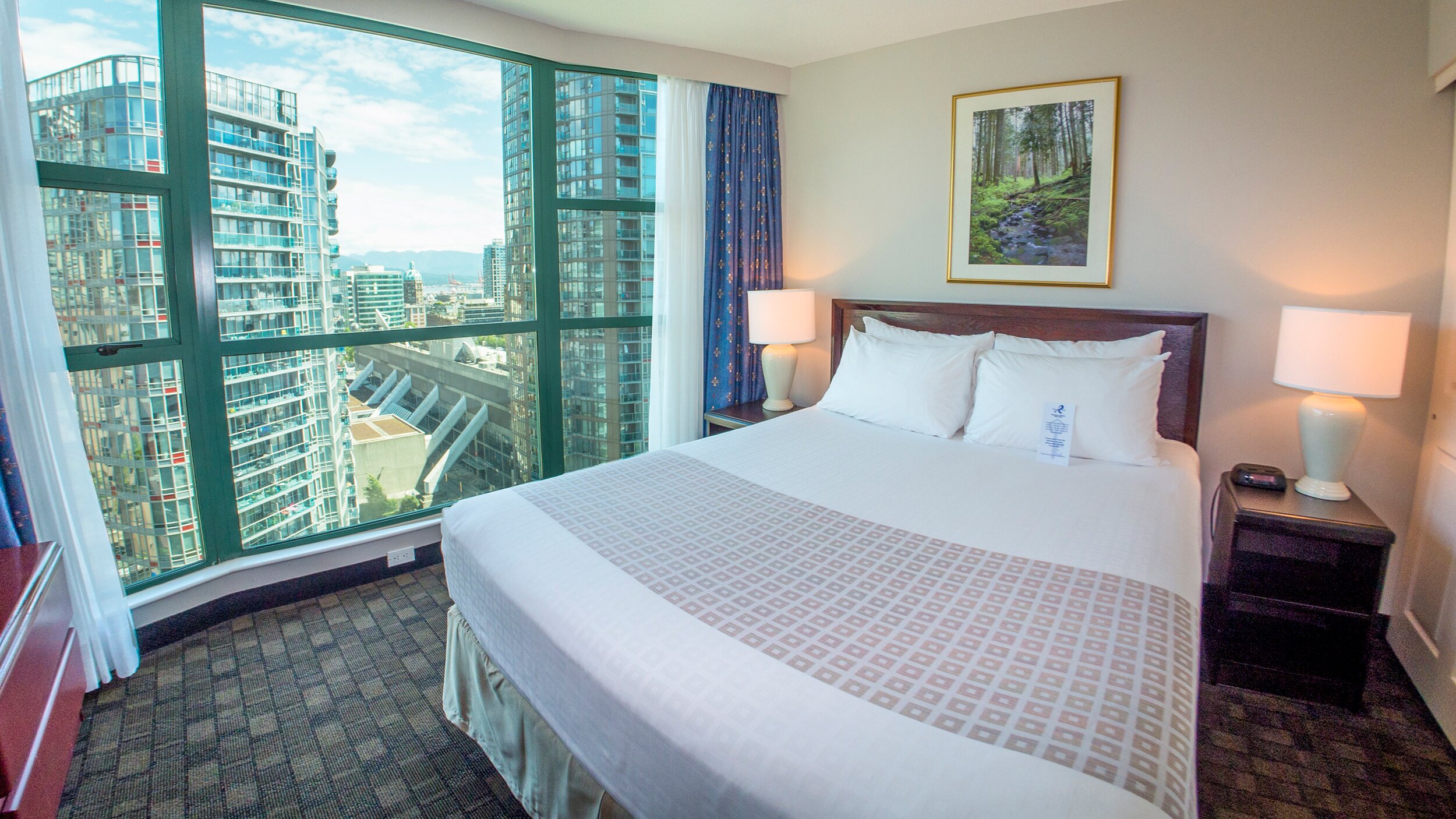 ROSEDALE ON ROBSON SUITE HOTEL - Updated 2022 Prices & Reviews ...