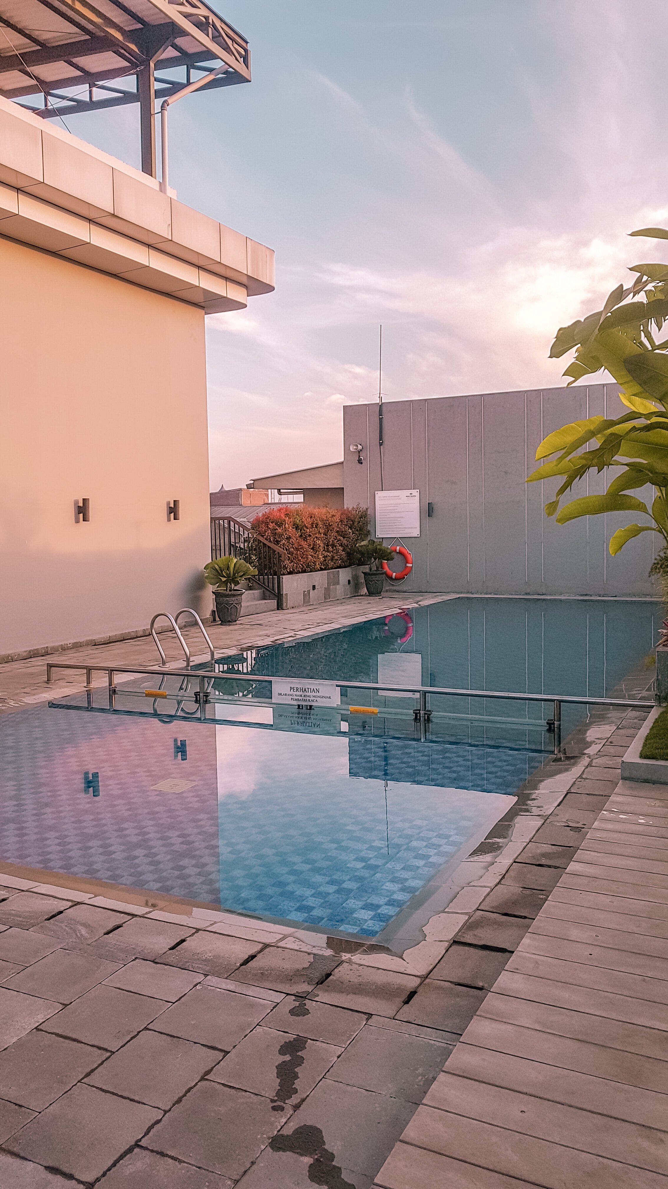 Hotel Santika Pasir Koja Pool: Pictures & Reviews - Tripadvisor