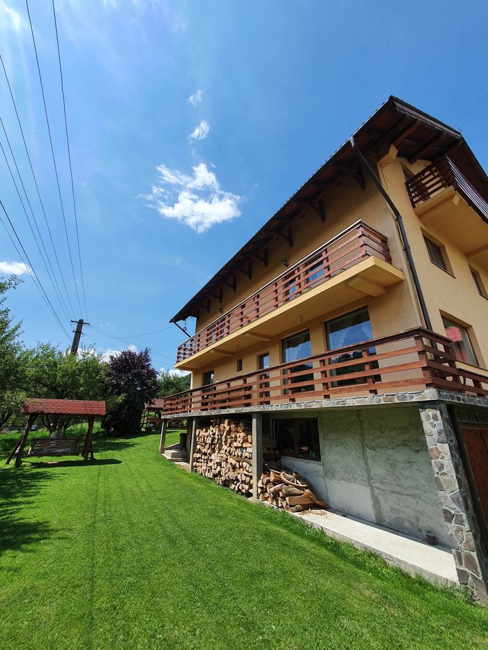 PENSIUNEA ANDY - Pension Reviews (Moieciu, Romania)