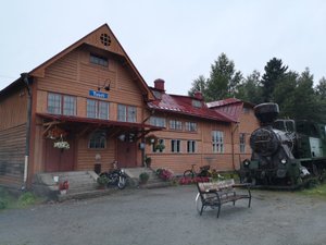 Junamajoitus Tuuri, Train Station in Tuuri