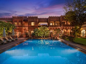 Hotel Ratan Vilas in Jodhpur, image may contain: Villa, Resort, Hotel, Pool