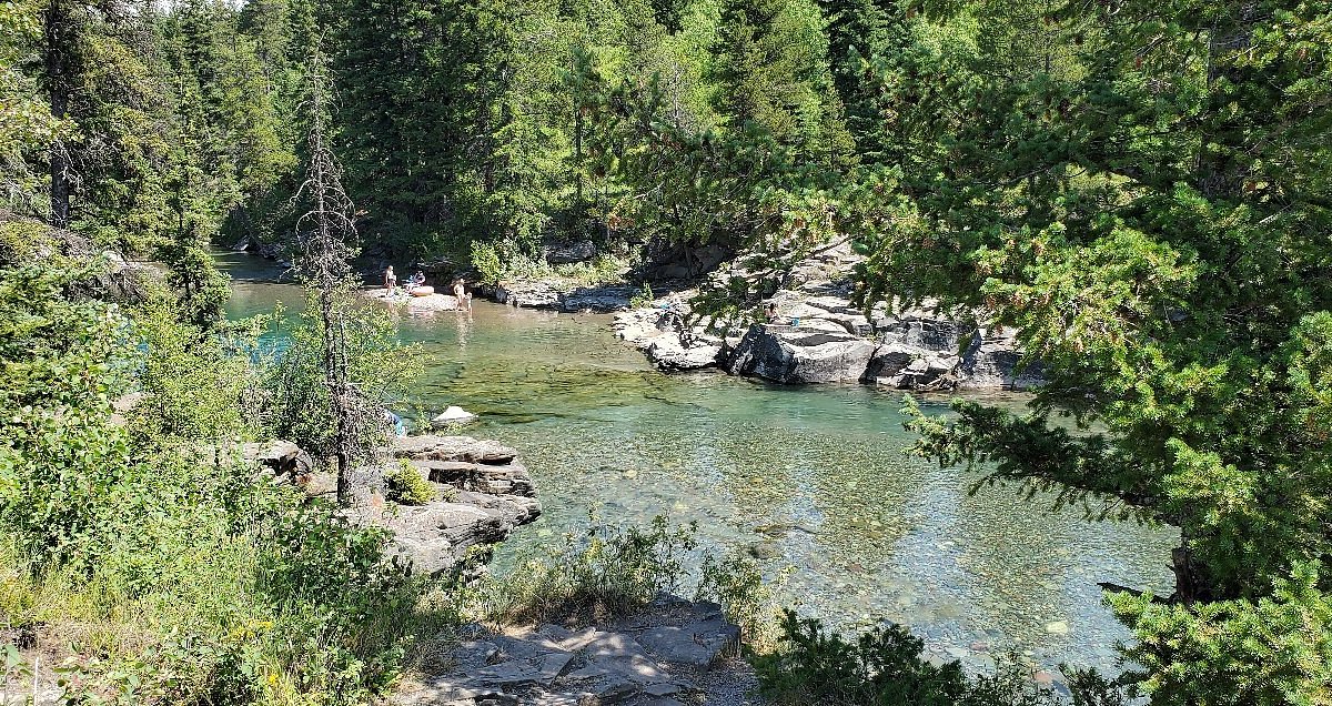 Castle falls. Тарн (река). Дождесборные водоемы во Франции. Maegla Tarnlar.