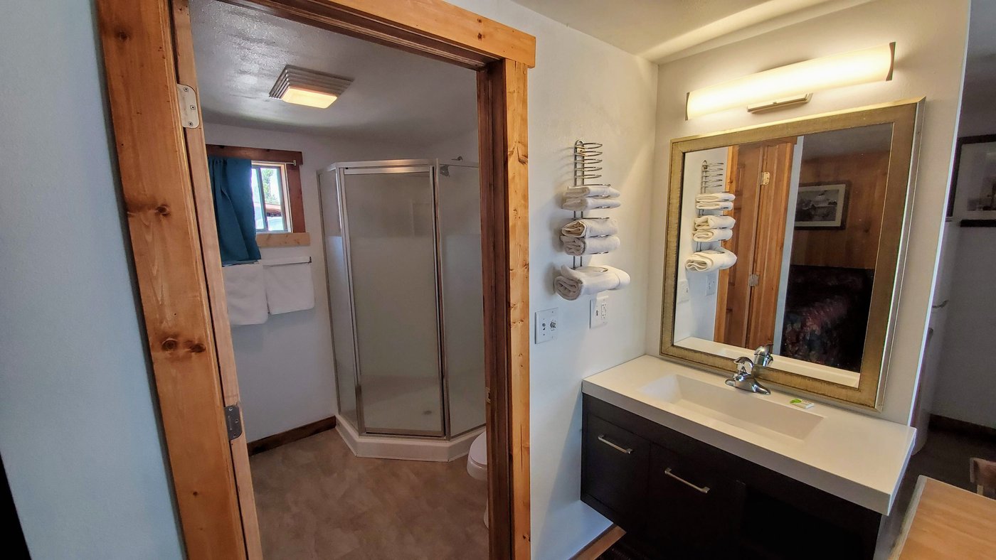 TETON COURT MOTEL Prices Hotel Reviews (Pinedale WY)