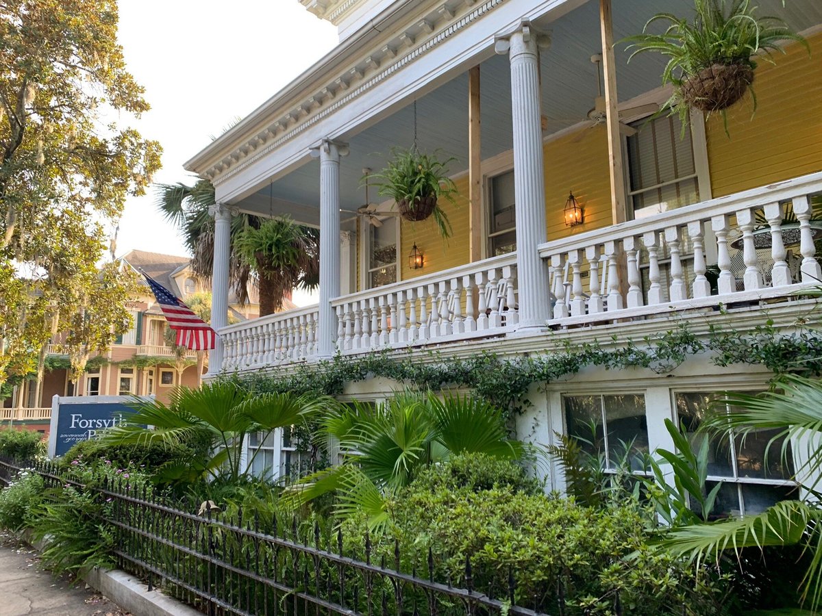 FORSYTH PARK INN - Updated 2024 Prices & B&B Reviews (Savannah, GA)