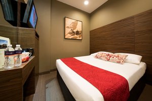 Room & Suite