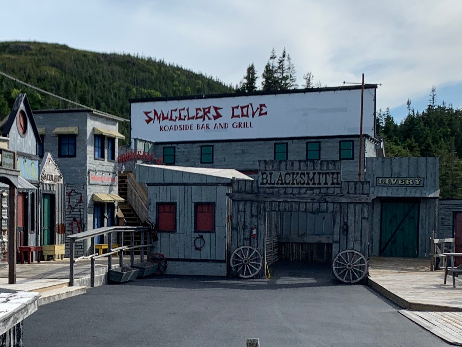 SMUGGLERS COVE ROADHOUSE BAR, Burin - Restaurant Reviews, Photos ...