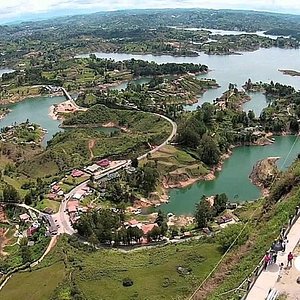 Iglesia de Nuestra Señora del Carmen, Guatape Iglesia de Nuestra Señora del Carmen, Guatape