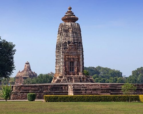 khajuraho tour and travels contact number
